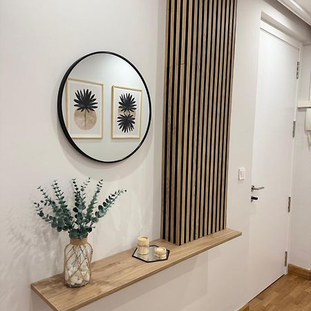 Rioja Centro Ayuntamiento By Apartamentos Логроньо Экстерьер фото